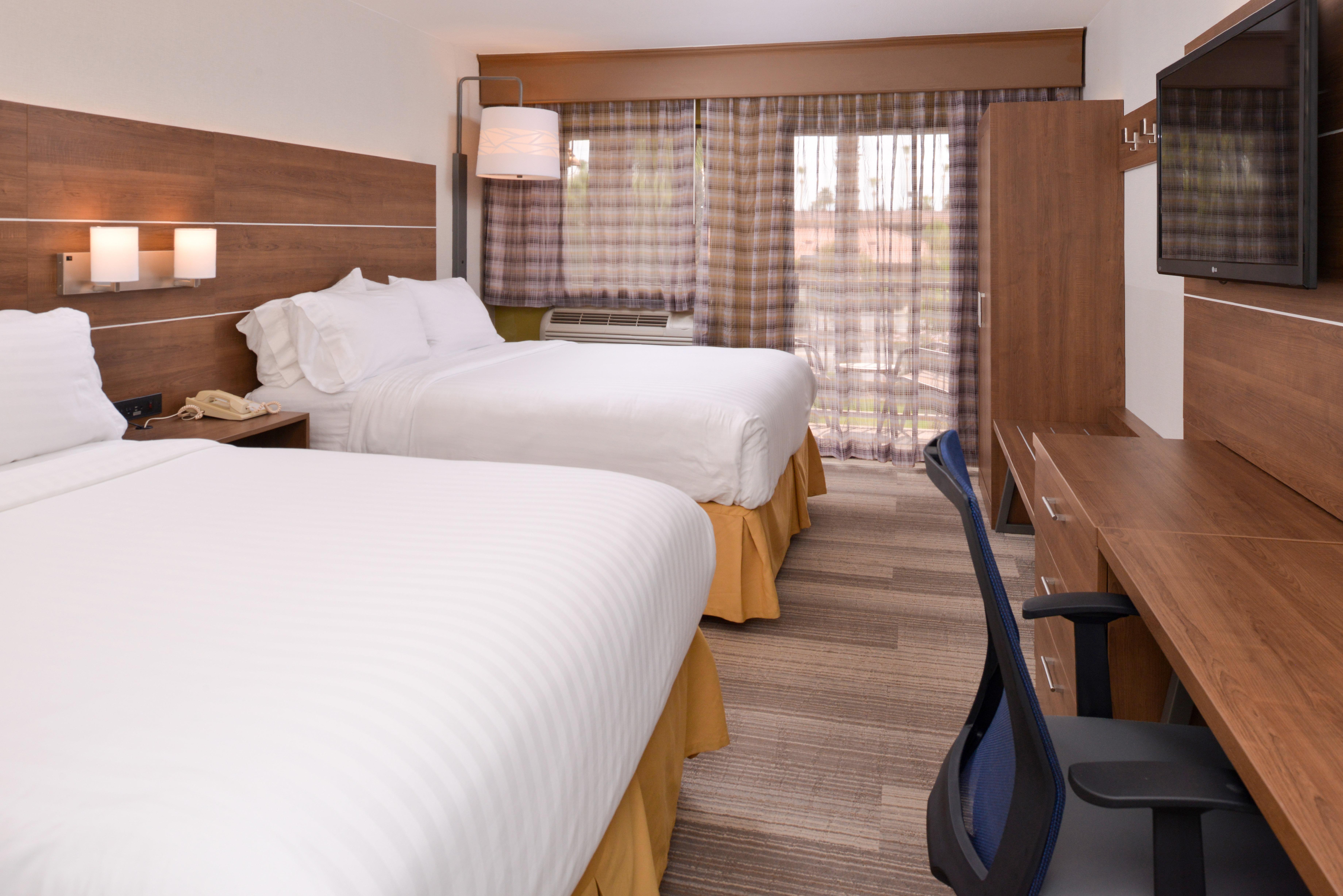 Holiday Inn Express Palm Desert By Ihg Exterior photo
