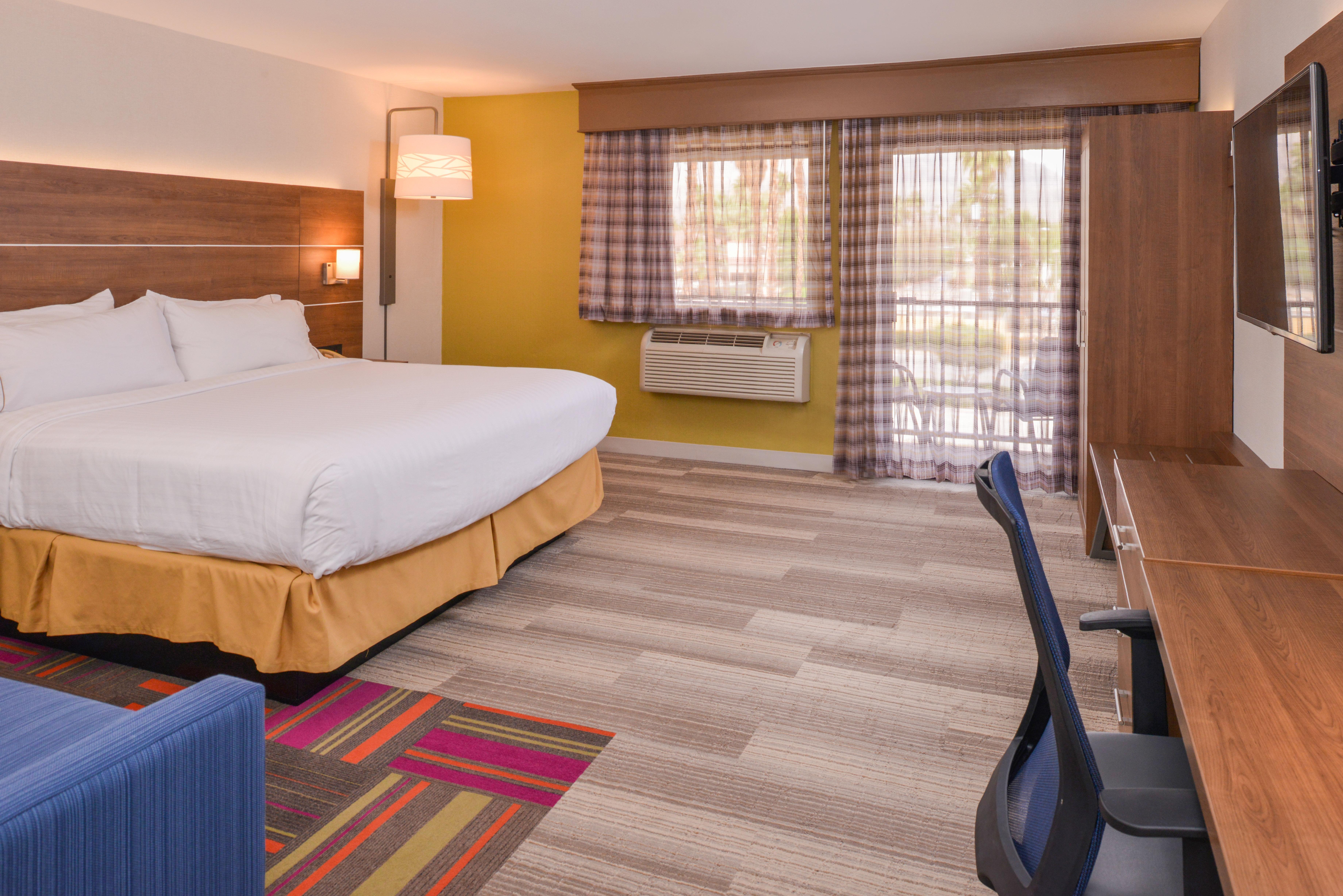 Holiday Inn Express Palm Desert By Ihg Exterior photo